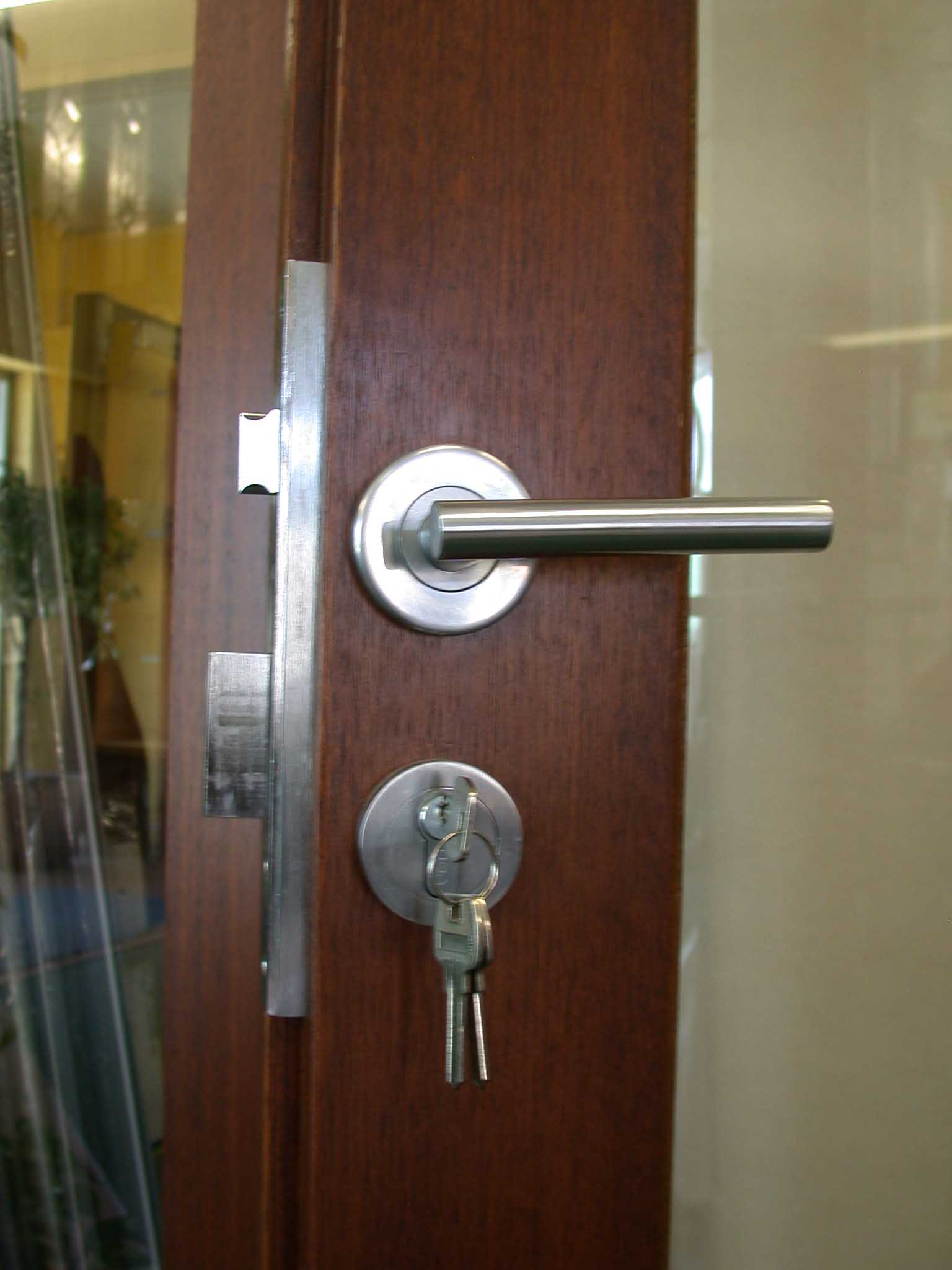 Lever Handle / Mortice Lock